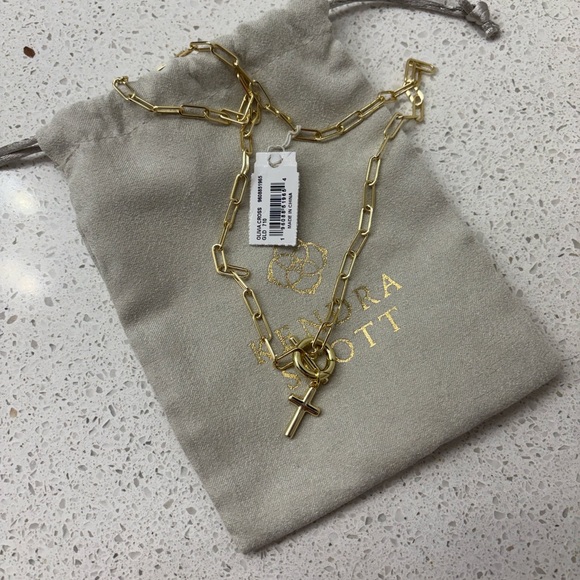 Kendra Scott Gold Cross Pendant Necklace - Picture 4 of 4